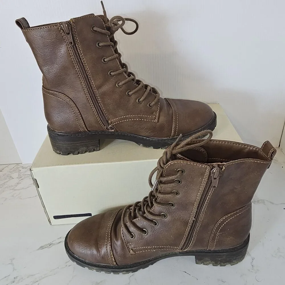 Women’s Brown Lace Up Combat Boots Sz 9.5 Side Zip Ankle, New